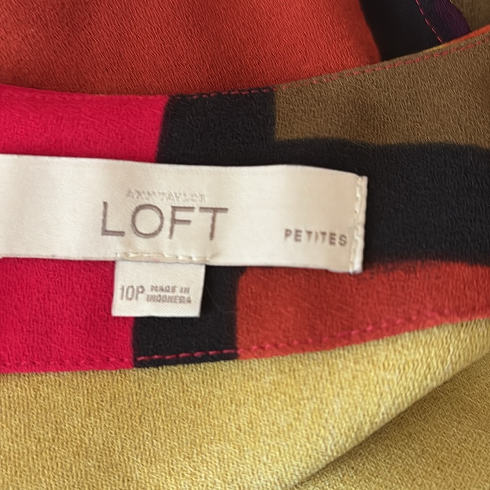 Ann Taylor Loft color block shift style dress, bold colors, pockets , size 10P - Picture 6 of 9
